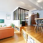 Bright Flat Near Bastille